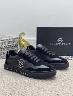 出厂价P 实价 Philipp Plein-菲利普普来因潮流男士系列休闲鞋在经典的基础上采用流线型设计这款采用牛皮搭配五金配件网布内里精心制作,层次鲜明，增加时