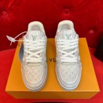 代购级别 Louis Vuitton LV Trainer！#54系列 运动鞋欧洲代购1W 购入！LV滑板鞋 爆拆开发 大底和面料私模 ，完美调整至原版一致较果