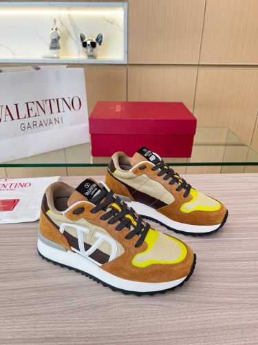 早春24ss最新款Valentino华伦天奴V家新款休闲年轻时尚潮流 情侣款运动鞋 活力十足 不限年龄 上脚非常轻盈舒适 专柜包装 专柜原版购入开发 做货 各种