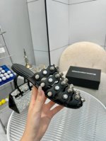 代购品质 Alexander Wang亚力山大王 2025平底铆钉凉鞋拖鞋 鞋面：原版特殊材料工艺 垫脚：羊皮 大底：意大利真皮大底 Size：#35-41