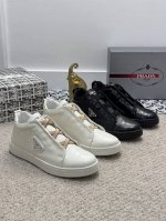 出厂价 实价 高端精品-普拉达~ 男鞋高端品牌 官网1 1最新力作 鞋面采用意大利进口头层牛皮羊皮内里制作，让行走更加便捷舒适！独家新款，惊世之作！打造时尚个性