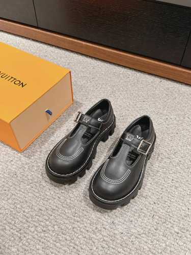 顶级品质 男+10 Louis Vuitton Ss24 New Arrival～ 路易威登2024情侣款厚底乐福鞋 Lv这款宽厚的鞋底，增高效果很不错哦， 穿