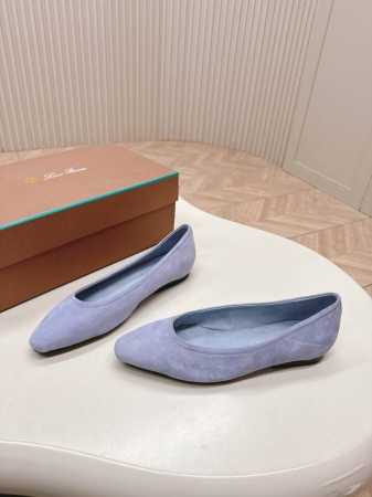 Loro Piana LP 经典绝美复古女巫平底鞋极简主义风格，复古又级！简约又大气，属于非常耐看的款式！高级百搭之王一年四季春夏秋冬皆适宜鞋面采用油蜡皮内里垫 - 点击图像关闭