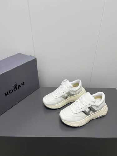 HOGAN 2025春夏最新运动鞋情侣厚底老爹鞋爆款休闲系列 松糕厚底休闲鞋 流行 H拼色工艺~休闲运动鞋履精湛手工设计融入军装元素，兼职实用与个性造型感;多元