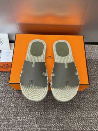 工厂p价 爱马仕 Hermes 2025春夏新款 Antigua 平跟拼色圆头露趾工字拖草编懒人沙滩男鞋 材质：进口羊猄皮 小牛皮+水染牛皮内里+意大利草编工艺 - 点击图像关闭
