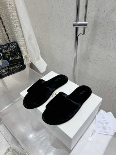 Therow 夏季新款极简时髦平底拖鞋 进口天鹅绒 羊皮面料 羊皮内里垫脚 原版开模定制耐磨橡胶底 码数：35-39 40 定做不退换