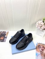 出厂价pp 品牌 prada 普拉达 等级 原单品质 鞋面 原版开边珠牛皮 内里 原版水染牛皮+牛皮垫脚 原版 Tpu+发泡组合底 码数 39-44 45 46