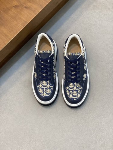 Ferragamo 菲拉格慕 -高端品质 原单 -鞋面：纳帕小牛皮、品牌帆布布匹、鞋身车缝品牌logo -内里：品牌帆布，垫脚；水染牛皮 -大底：Tpr 橡胶发