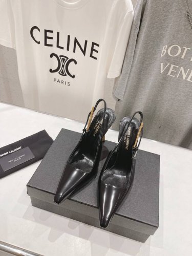 高版本出厂 SAINT LAUREN* 圣罗兰ysl 25 春夏全新走秀高跟鞋 全新鞋型配上圣罗兰标志10.5cm新金跟！ 唯有YSL最懂女人心，不接受反驳，超