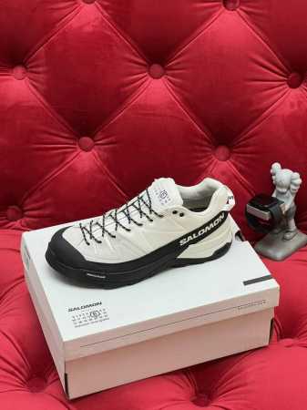 独家实拍 顶级版本 Mm6 Maison Margiela&Salomon联名款 最新款情侣 休闲运动厚底登山德比鞋 以两种新颖配色呈现 搭配salomon专为 - 点击图像关闭