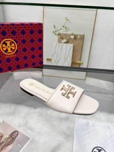 汤丽柏琦 牛皮面料，绵羊内里，码数35-43码出厂价: 皮底加30