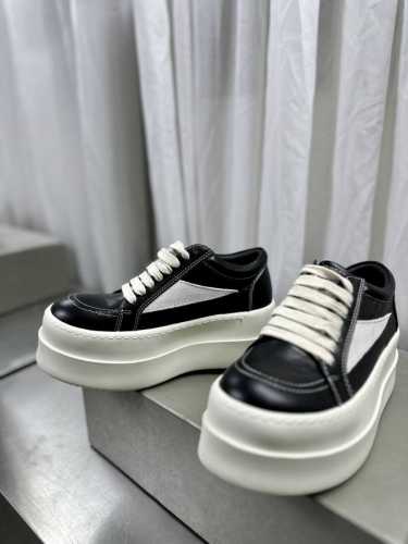 厚底 超酷潮鞋 机车靴 Rick Owens-24FW 厚底 RO 系列 牛皮系列 高品质 男款10 黑色牛皮Rick Owens 到2024至今的大热款 懂得