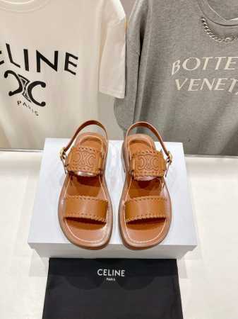 高版本出厂 赛琳2024Ss夏季最新复古时髦罗马凉鞋 New Celine*思琳 凉鞋 各大网红同款的凯旋门凉鞋经典又百搭 种草推荐夏天搭配袜子 简直绝绝子了复 - 点击图像关闭