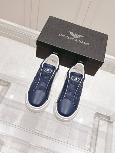 顶级版本 男款 emporio Armani阿玛尼 Ea7 休闲 运动鞋 原版购入开发 做货 此款 Ea7 休闲运动鞋在鞋侧面采用压花大鹰标Logo 予以品牌感