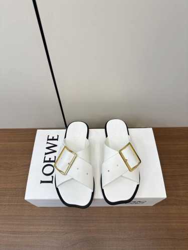 LOEWE罗意威25ss早春新品网红时尚拖鞋 全网最快购入原版开发，穿几年不过时的，超级经典系列，网红最热爱的打卡神鞋，最快出货，独家原版一比一开模，所有材料，