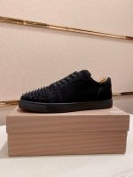 工厂p价 Cl红底系列顶级代购 意大利进口牛皮。全进口真皮里，完全1比1复刻，鞋底：原厂特供原版底，独家活动成型底超级舒适，原厂跟单货，高品质，可随意进出专柜，