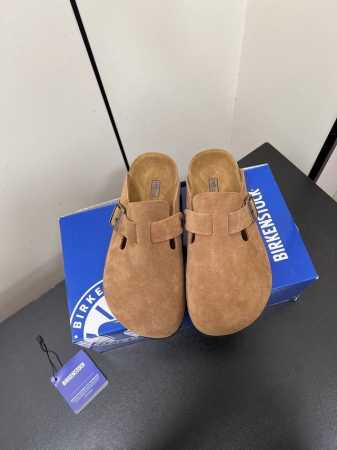 Birkenstock 勃肯2025新色新款！蒙大拿博肯丑萌系列，一直非常火爆的款式 可调的节低帮休闲拖鞋 上脚很好看哦，穿着舒适 ！ 定制磨砂皮 垫脚真皮 轻 - 点击图像关闭