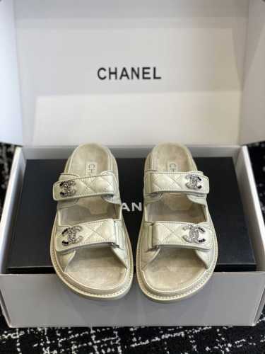 代购级拖鞋460 凉鞋 P480 官网同步盒包装 Chanel 25Ss 春夏沙滩拖鞋 凉鞋 系列 香奈儿 国内国外专柜断货王，找遍国内专柜心心念念终于到手 第