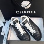 直销 Chanel 23S春夏球鞋新款上 原版购入开发 做货 小香这季休闲款运动鞋 刷爆小红书 Ins。各种社交平台，疯狂爆发！经典设计 鞋面多种工艺电绣的风格