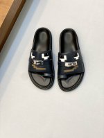 Hermes 新款爱马仕拖鞋，面料牛皮，耐磨防滑橡胶大底。时尚大气 码数：39-44 38 45 46 订做