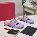 半拖 乐福鞋 Valentin｜华伦天伦25Ss春夏 新品流苏大V扣系列半拖乐福鞋 经典的大V扣搭配流苏设计 简单大气 超级百搭款 鞋型很秀气 修脚型 耐看又精