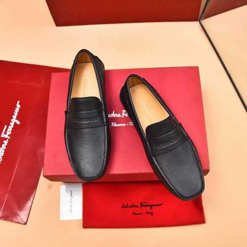 羊里 菲拉格慕Ferragamo2024新款系列鞋面意大利进口小牛皮、原版大底开模。水染绵羊皮内里。每一位成功男士的身份衬托，上脚大气稳重高端定制专柜原版复刻