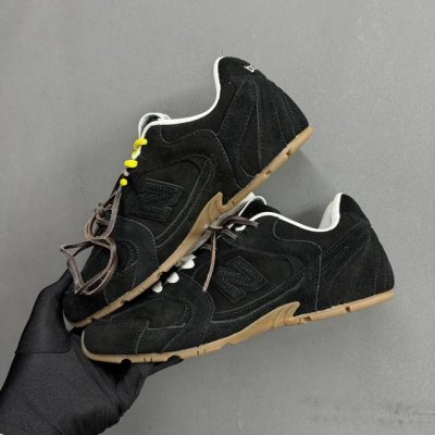 档口现货 miumiu X New Balance Nb530 休闲运动鞋阿甘鞋 德训鞋 原版开发Miu Miu X New Balance 经典Nb530运动