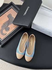 chanel 25S新色芭蕾舞鞋 原版1:1复刻 经典中的经典 无论搭配裤装还是裙装都是完美 小圆头的设计很好的修饰脚型 ，小仙女们必备！ 跟高：2.5Cm 码