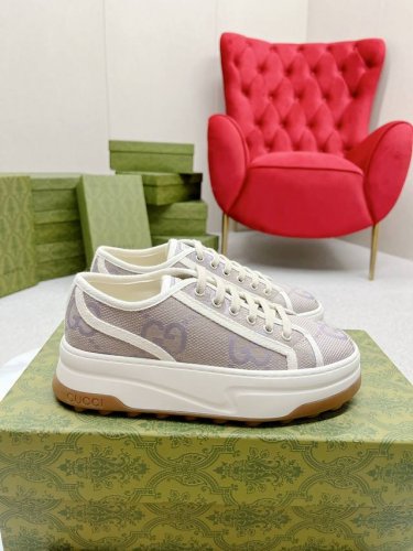 橙子出厂价p gucci 古驰 经典刺绣Gg低帮老花厚底帆布鞋 休闲鞋板鞋 情侣款 这件亮眼吸睛的单品从网球世界中汲取创作灵感 这款运动鞋采用同色调米色和乌木色