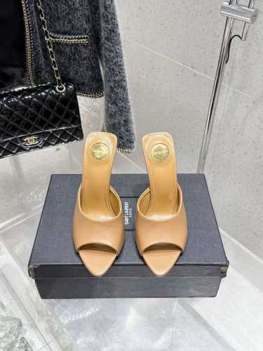 saint Laurent 圣罗兰 Ysl 新款高跟凉鞋拖鞋 原版套楦 顶级品质 鞋面：牛漆皮 垫脚：进口羊皮里 大底：真皮大底 跟高：10Cm 码数：35-3