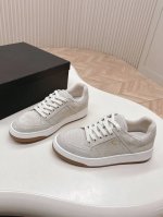 低帮羊猄面 YSL SAINT LAURENT 圣罗兰 SL61春夏最新爆款休闲系列 SL61运动低帮休闲鞋 圣罗兰 SL61 ，原版购入 一比一复刻 ，新鲜血