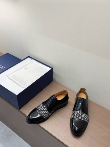 Dior迪奥高端男士精品休闲皮鞋 鞋面进口牛皮 水染牛皮内里 进口真皮大底 完美细节无可挑剔 标准码38-44 45定做不退不换