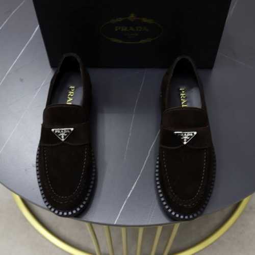 出厂价： 顶级原单 品牌：Prada 普拉达 标准码：男码38 44 45可以定做 等级：官网同款 材料：原版牛皮 牛皮内里 橡胶柔软耐磨大底 款式类别：休闲运