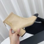 chanel短靴，超级好穿经典百搭款，宝宝们最爱的增高神器，成功拉长腿部视觉效果，超级瘦腿瘦脚 原版进口工艺真皮大底 进口弹力羊皮面料 外侧电绣Logo字母点缀