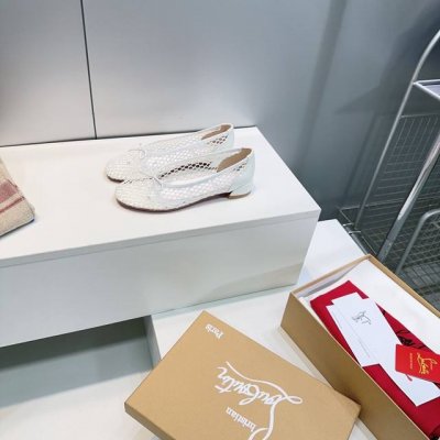 高品质出厂 代购价格p原单渠道 Christinlouboutin Cl红底鞋25春夏新款渔网面蝴蝶结芭蕾舞粗跟单鞋 芭蕾舞鞋柔软天花板呀~ 气质优雅 烂漫又随