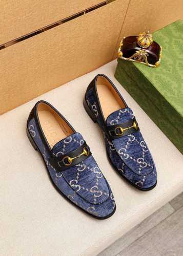 商品商标：GUCCI 古驰 休闲皮鞋 正码码数: 38-44 45.46.47订制 商品材料：精选 进口头层布料鞋面+原版五金扣，进口牛皮内里。强烈立体视觉效果