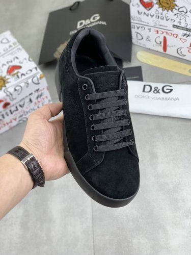 工厂P价P 实价 最新爆款 顶级原单品质 官网同步 Dolce&Gabbana 杜嘉班纳 ～高品质. 效果 低帮休闲Dg男鞋、众多明星至爱，采用高端进口头层磨砂