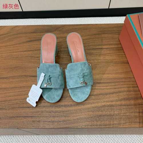 Loro Piana 羊京中跟拖鞋。鞋面羊京，羊皮内里及垫脚。真皮中底，真皮包跟。进口真皮大底，跟高8cm。码数：34-42 34、40、41、42定制不退换