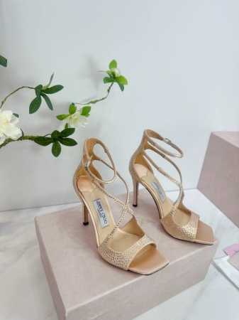 出厂 Jimmy Choo 吉米周 是一个非常全面之尊贵时尚生活品牌 香港,美国等大时尚博主及明星的同款表带女士高跟 中跟 平跟后空凉鞋系列 澳大利亚尖头 圆头 - 点击图像关闭