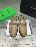 Bottega Venetabv Astaire系列结绳配饰乐福拖鞋 上脚轻松又时髦 穿上它 百搭又时髦 轻松穿出高级感 每一步都走出你的时尚新节奏 鞋面材质选