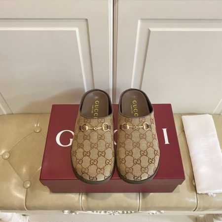 出厂价p 古奇Gucci新款圆头穆勒拖鞋 经典双G原胶 双G提花布面 羊皮里 橡胶底 36-42码 - 点击图像关闭