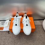 工厂价 爱马仕 Hermes 2024春夏经典情侣款 Flex 休闲系带运动鞋 H家编织bolduc细节厚底拼色一脚蹬毛线袜子跑鞋 材质：进口环保梭织羊毛面料