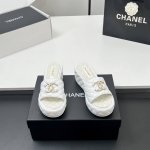 主推款 顶级品质 实物拍摄太美啦Chanel2670新款菱格链条厚底拖鞋坡跟防水台凉拖鞋 真的太美啦吧 香奈儿属于夏天的颜色 仙女必备爆款 太喜欢这双鞋了 ch