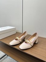 Bally 25早春新品时尚字母扣粗跟玛丽珍单鞋 Bally2025春夏新款，时尚粗跟平底马丽珍logo 字母单鞋，走秀款芭蕾舞鞋款式新颖别致，采用方形头型设计