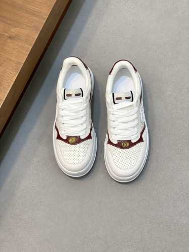 Gucci 古驰 -高端品质 原单 -鞋面：纳帕小牛皮、荔纹小牛皮、电脑刺绣品牌图腾 -内里：水染牛皮 -大底：超轻Tpu 橡胶；双色成型大底 -超高品控 做工