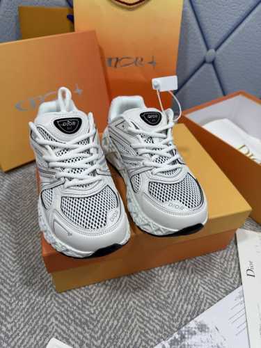 顶级品质 Dior X Levis Hamilton 早春休闲运动 跑步鞋 老爹鞋 明星款主推爆品 汉密尔顿Xdior胶囊系列 F1赛车7冠王Lewis Ham