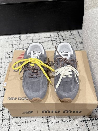 男+10 #情侣款 顶级版本 Miu Miunew Balance 530 缪缪丨纽巴伦联名25 春夏系列复古 情侣运动鞋 原版购入开发 做货 品质升级 网上已