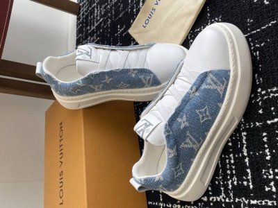代购级牛仔布280 皮面 Louis Vuitton 26ss 春夏新款 路易威登 男款小白鞋 休闲鞋 运动鞋原版9650 购入 开发做货，驴牌LV路易威登为中
