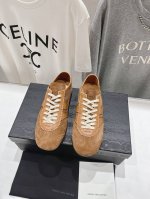 高版本出厂 Dries Van Noten 情侣款#Dvn德训鞋阿甘鞋复古休闲鞋，最近的爆款 很多明星私服穿搭 简约的设计既复古又简约 皮料选用进口牛皮 整个版