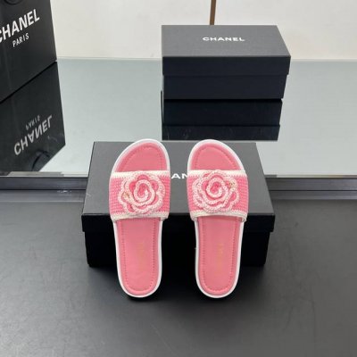 高版本 chanel香奈儿山茶花针织毛线平底拖鞋 chanel 2 春夏新品山茶花系列 这一季山茶花系列真的超美 香奶奶家一贯的优雅名媛气质 高级感十足 上脚非
